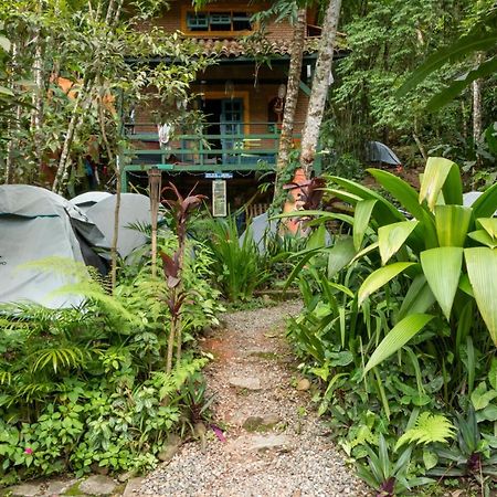 Camping Tropico De Capricornio - Ilhabela Bagian luar foto