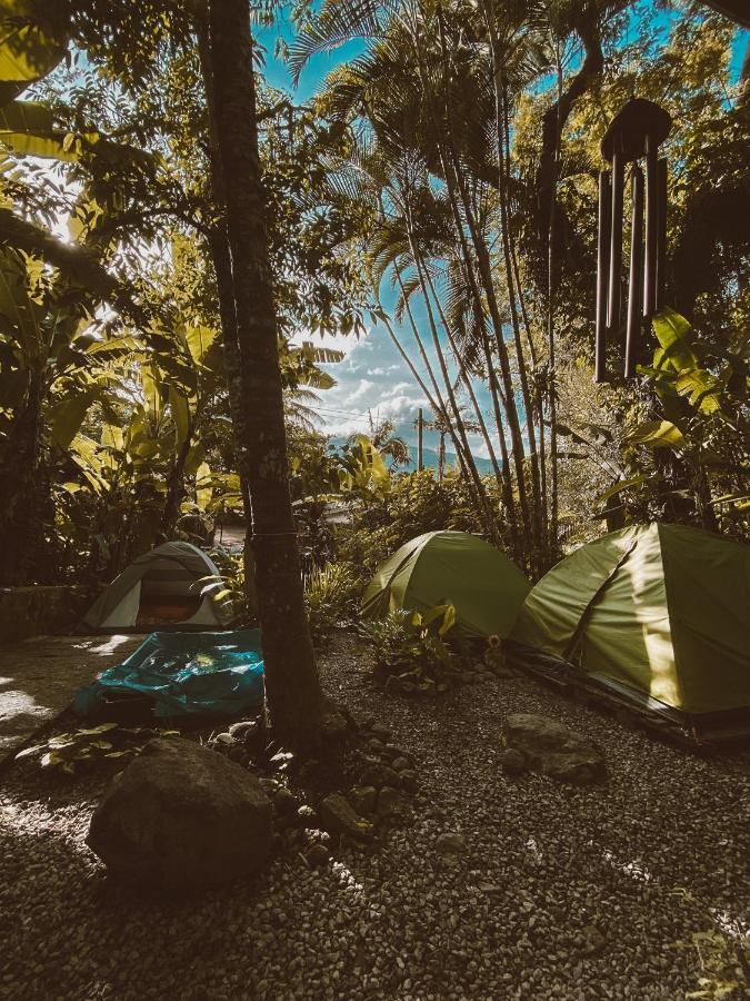 Camping Tropico De Capricornio - Ilhabela Bagian luar foto