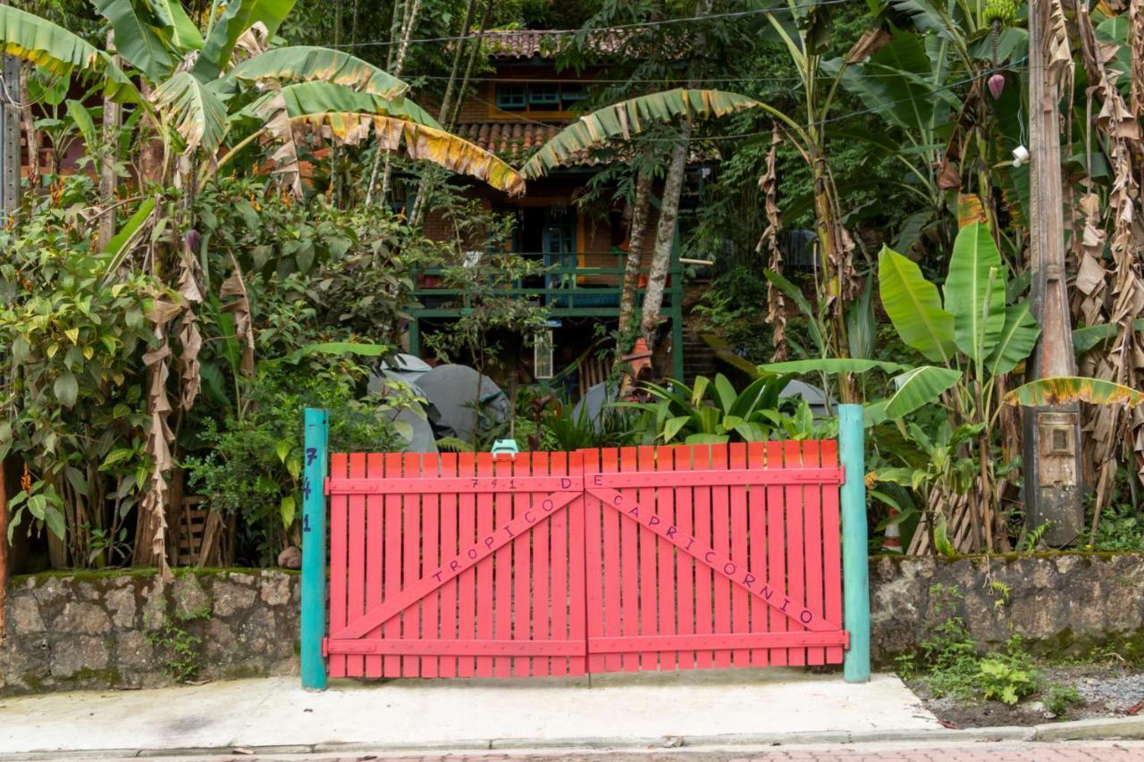 Camping Tropico De Capricornio - Ilhabela Bagian luar foto